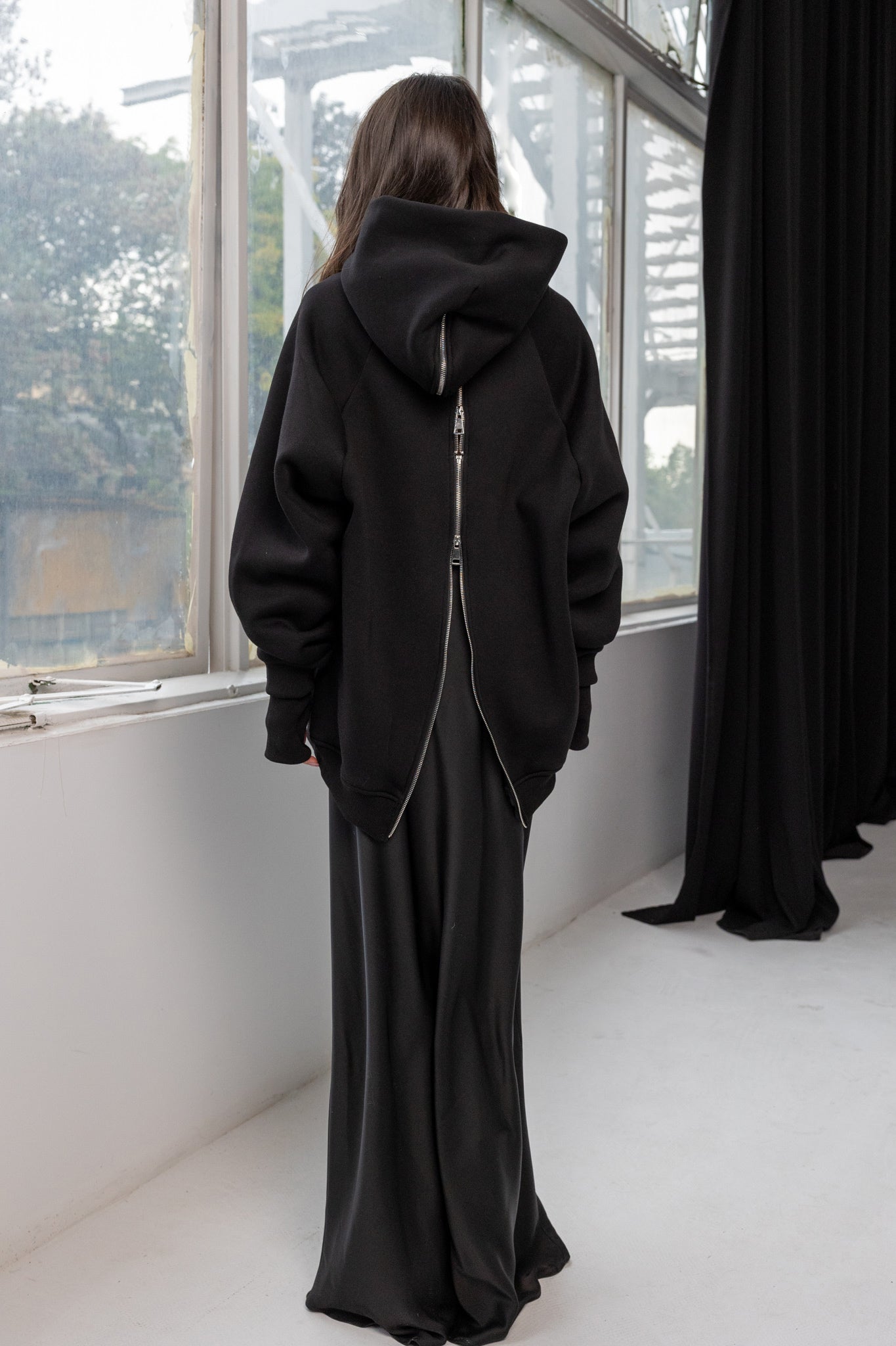 OLIVIA SATIN SKIRT BLACK