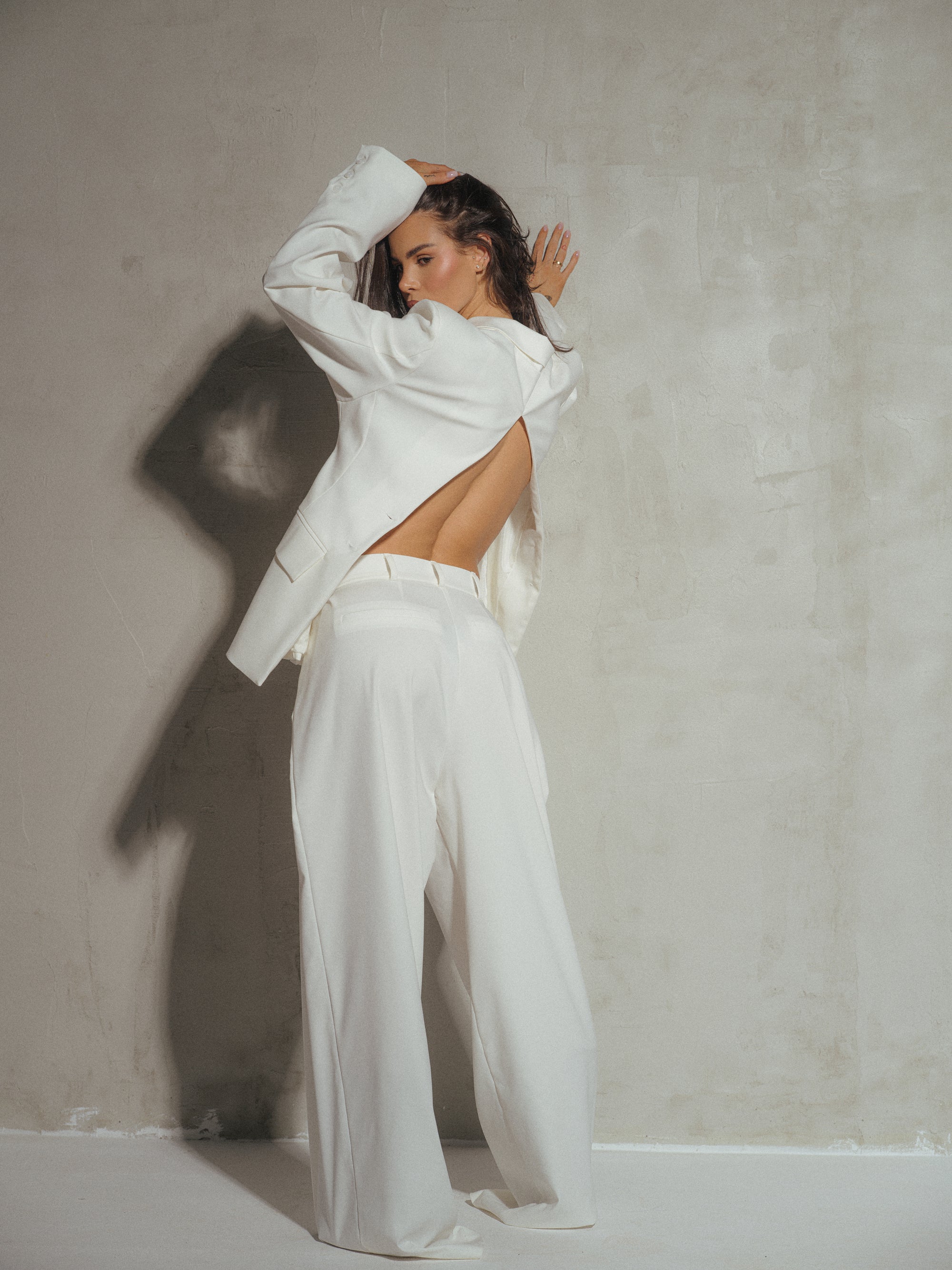 Niya Blazer In White