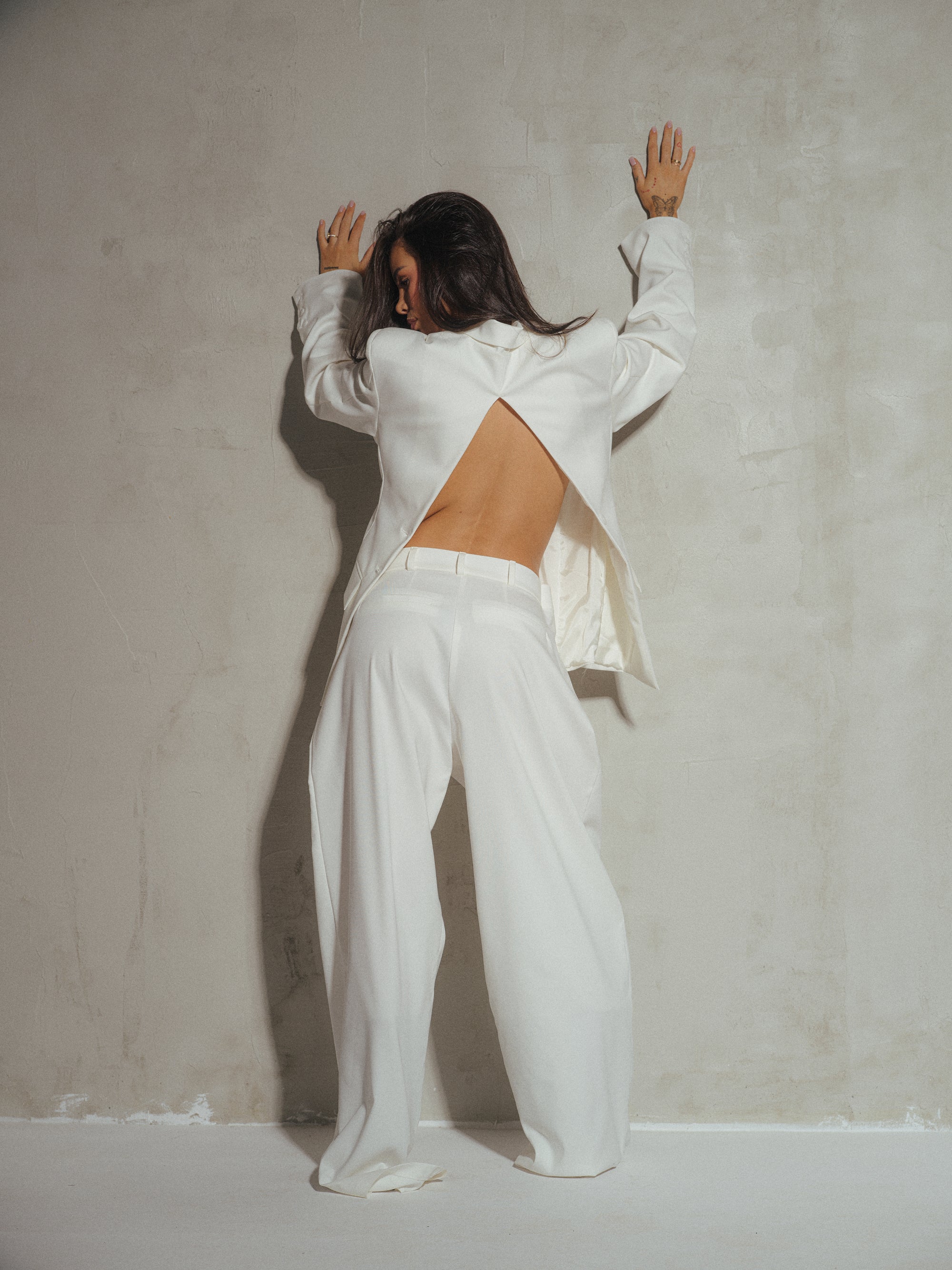 Niya Blazer In White