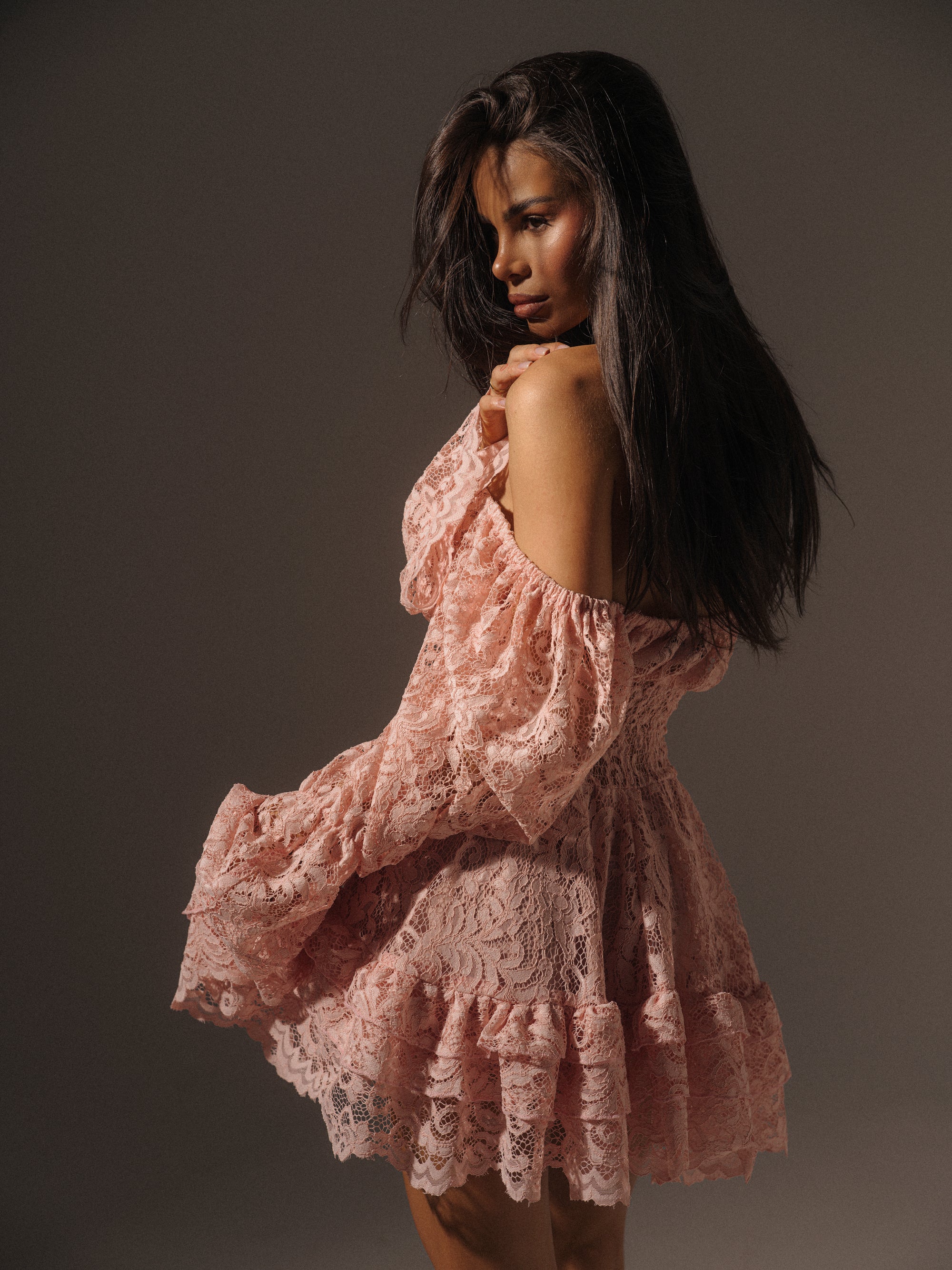 Lucy Lace Dress In Pink