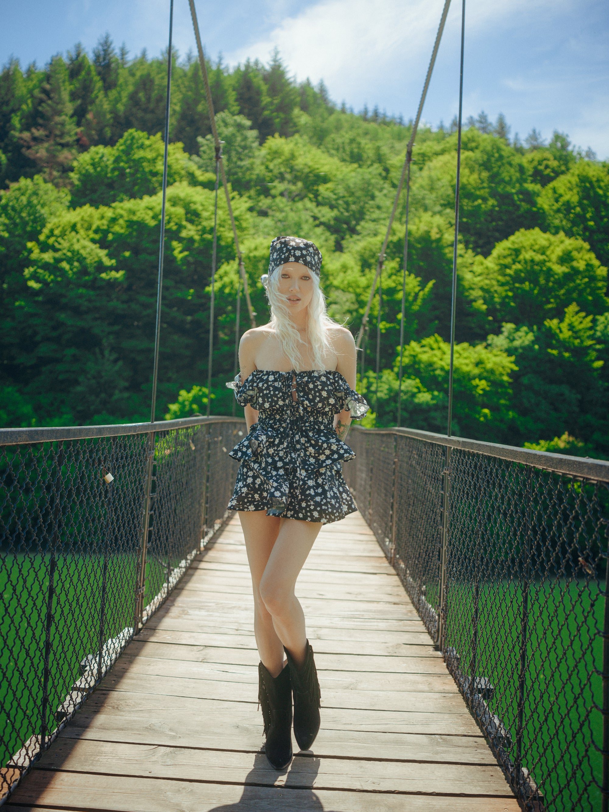 Maya Short Dress In Flowers