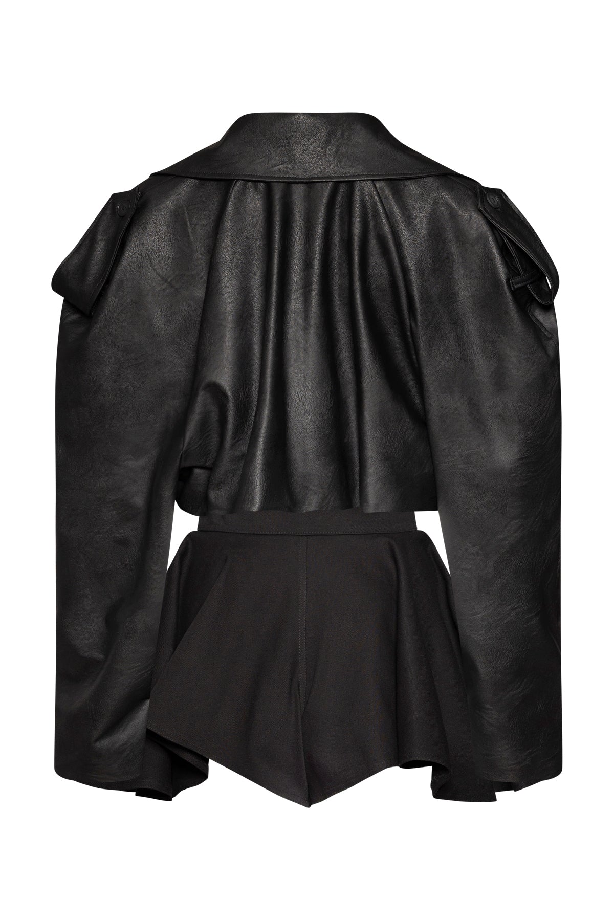 Vally Short In Black