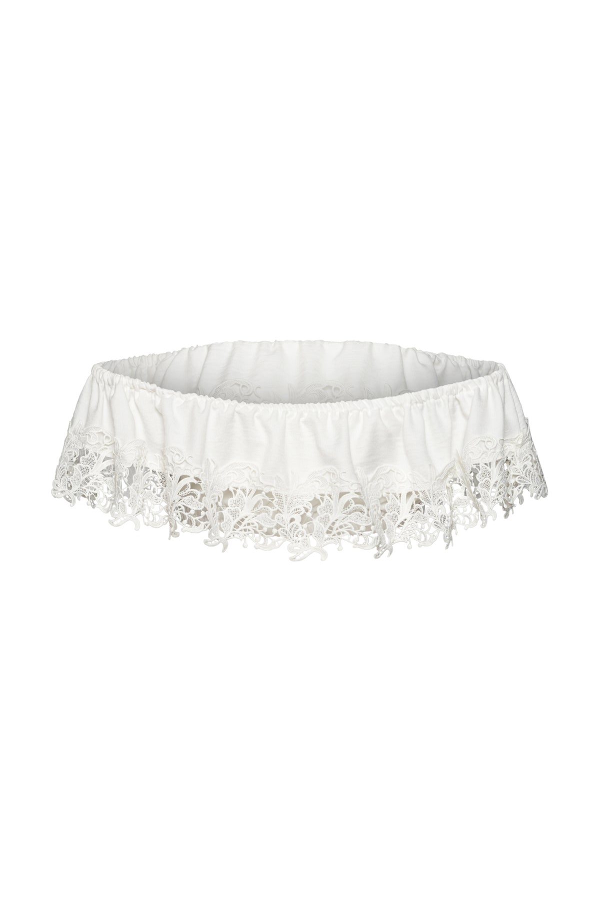 Shorts Romance In White