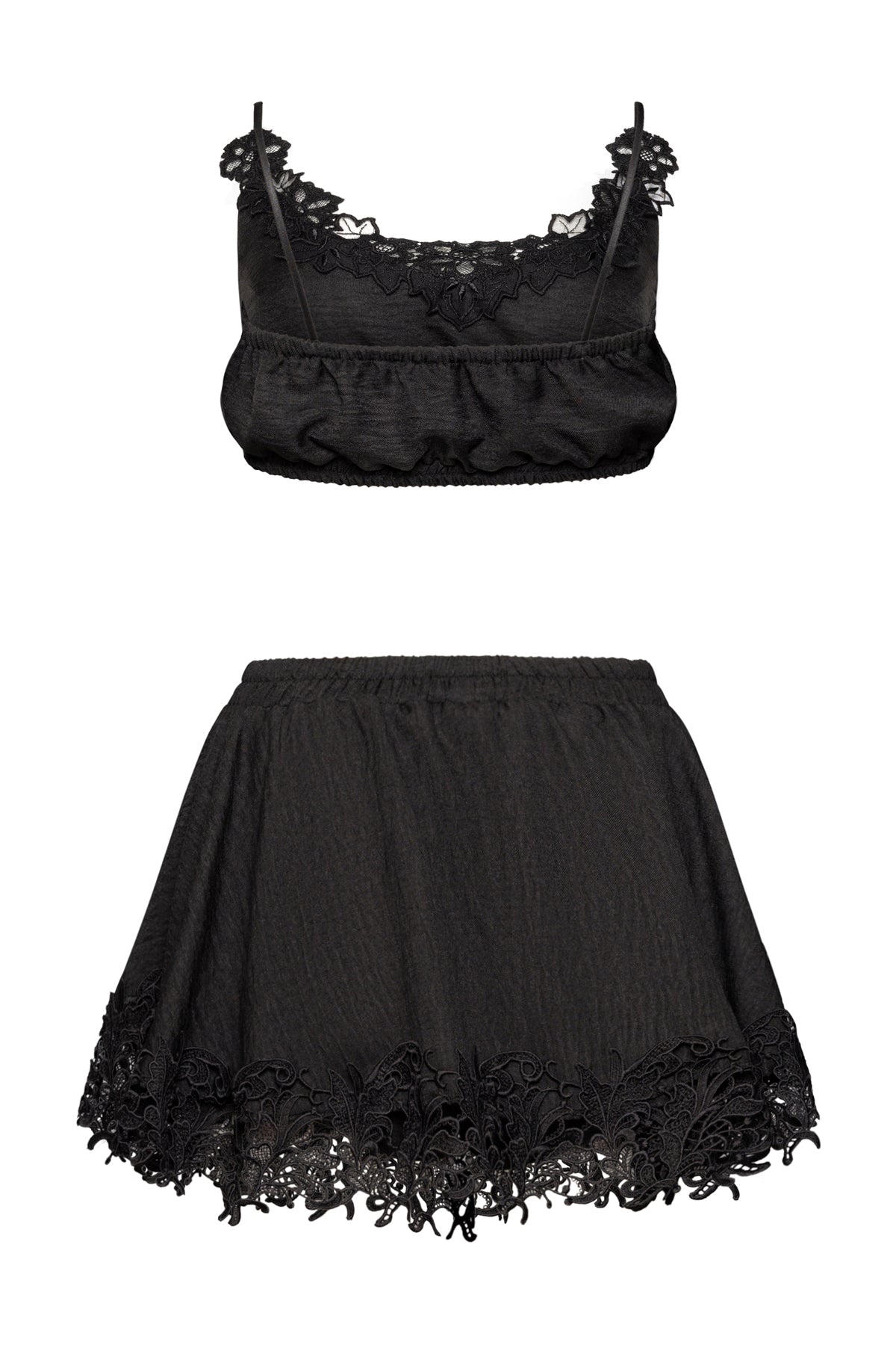 Shorts Romance In Black